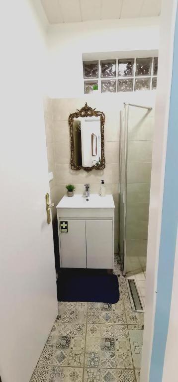 Home & Flower - Private Bedrooms Funchal 外观 照片