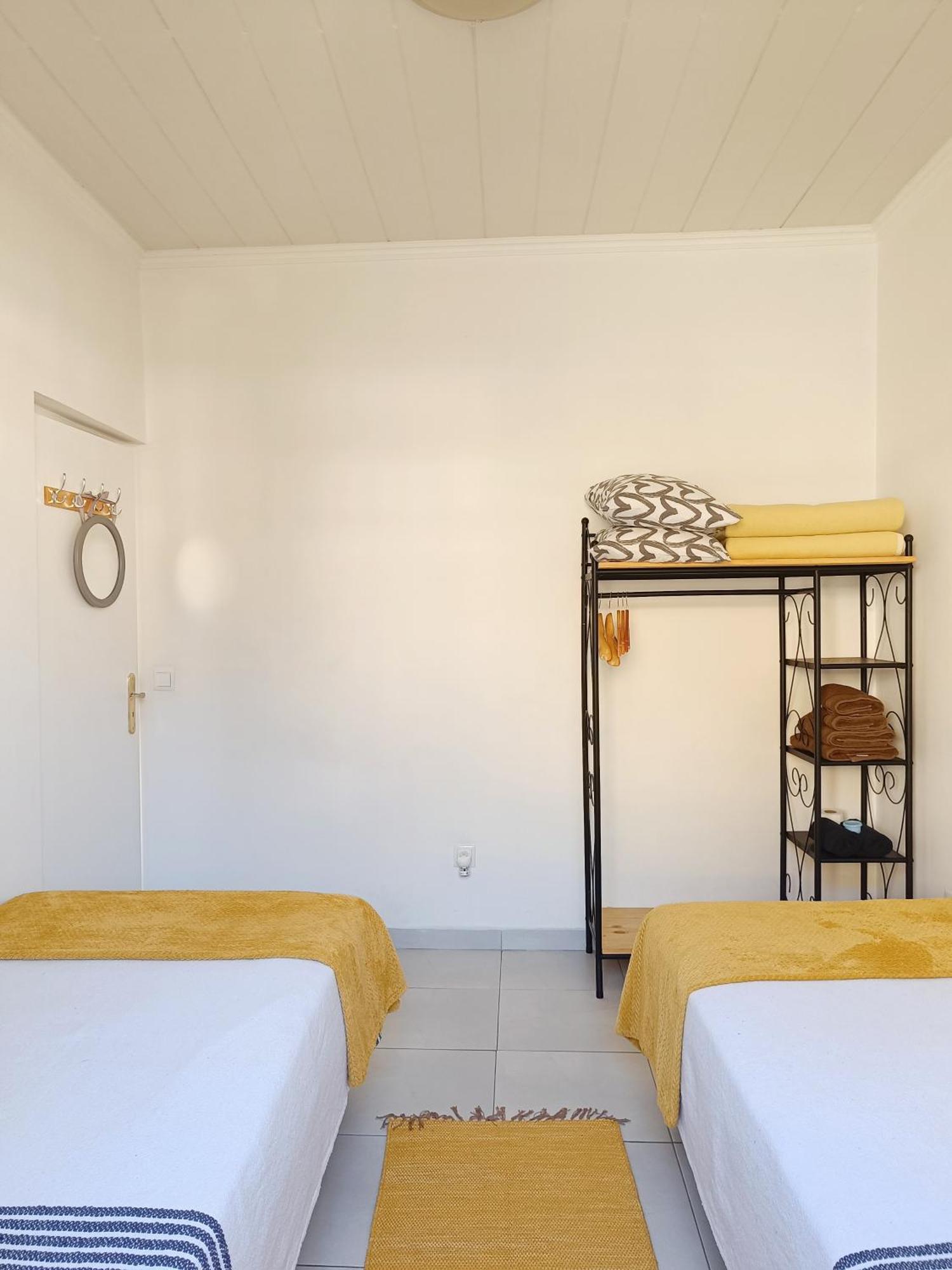 Home & Flower - Private Bedrooms Funchal 外观 照片