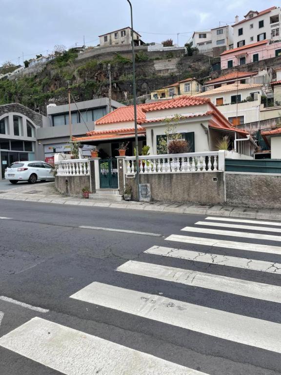 Home & Flower - Private Bedrooms Funchal 外观 照片