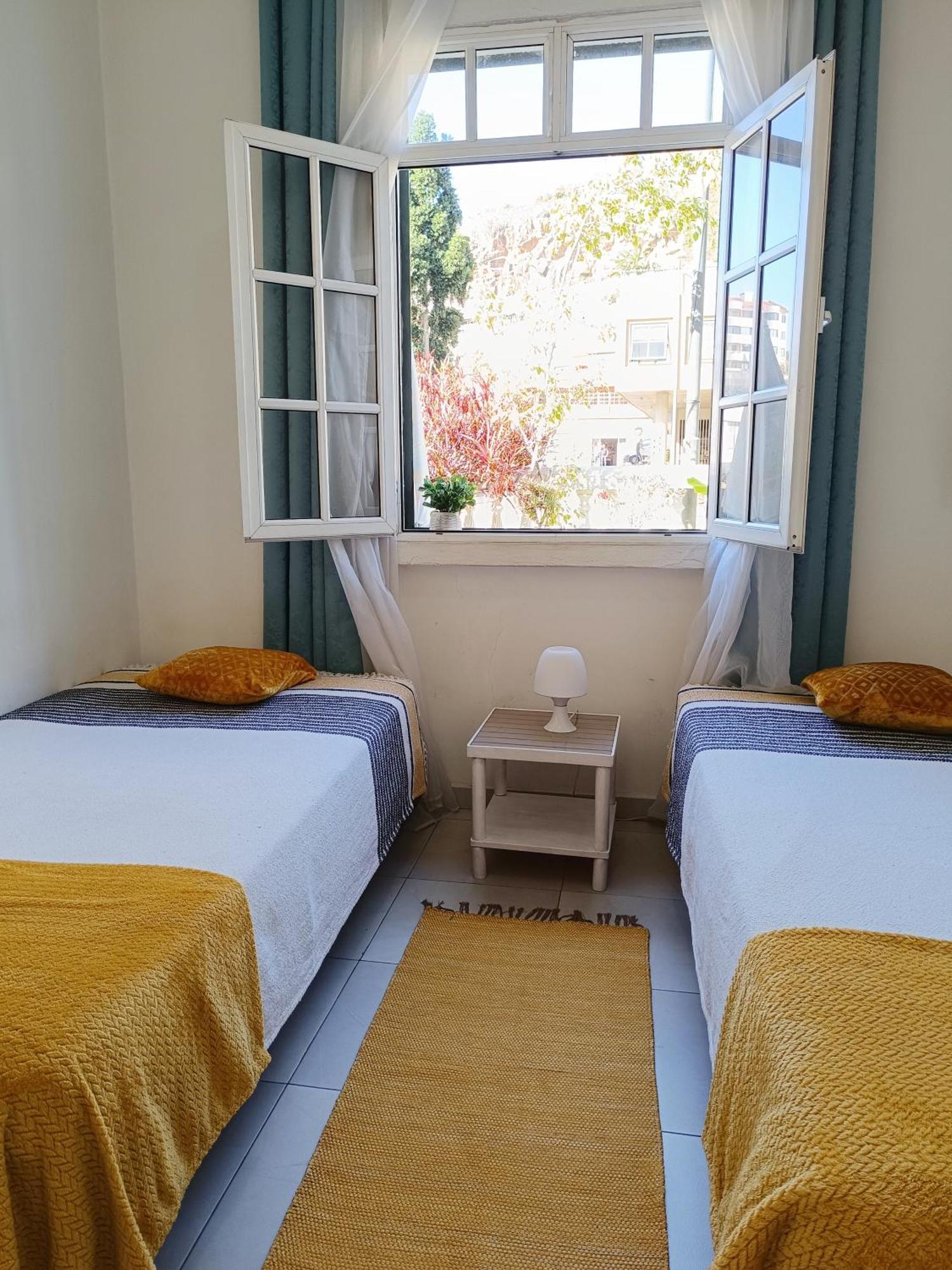 Home & Flower - Private Bedrooms Funchal 客房 照片